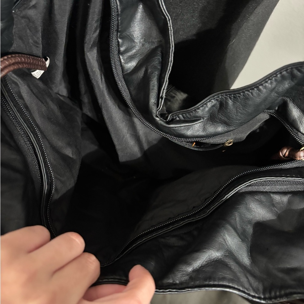 SOLD! - Picture 5 of 9